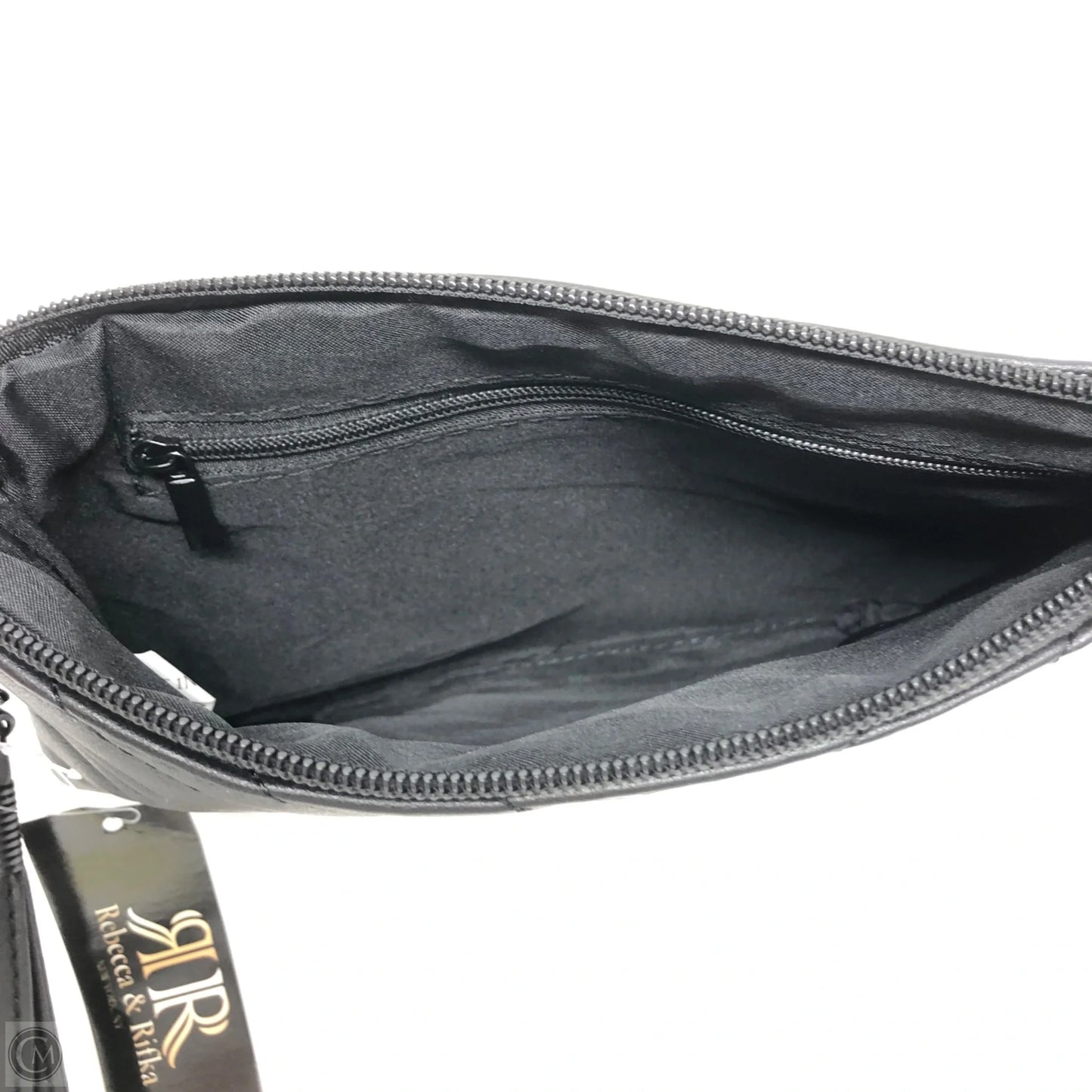 Wristlet By Clothes Mentor, Size: Medium