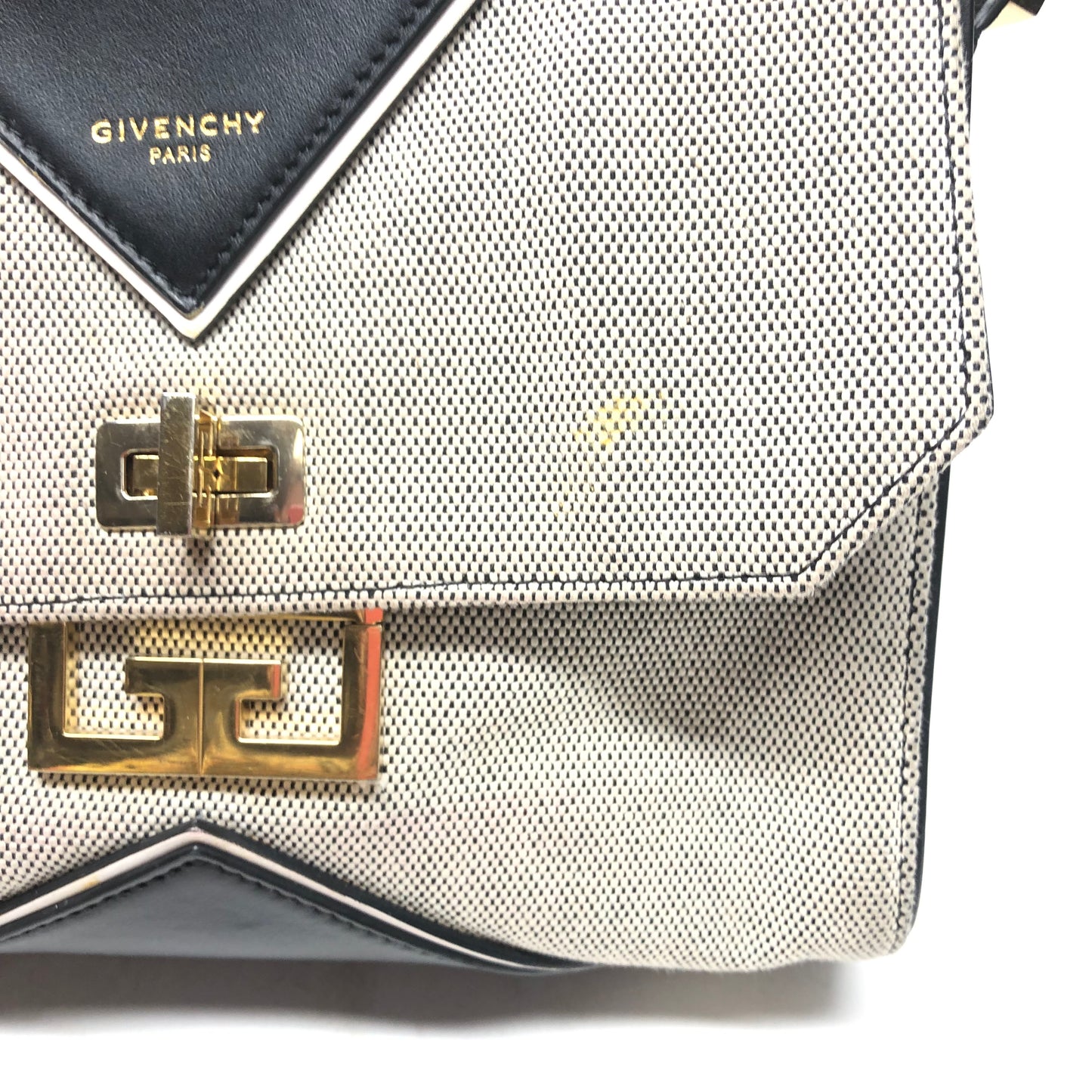 Handbag Luxury Designer By Givenchy Size: Medium