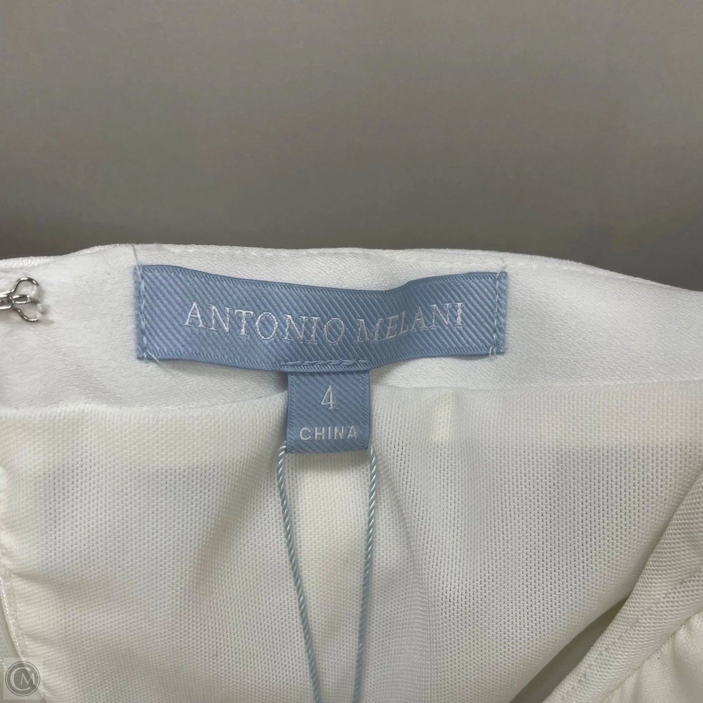 Blouse Long Sleeve By Antonio Melani In Ivory, Size: 4