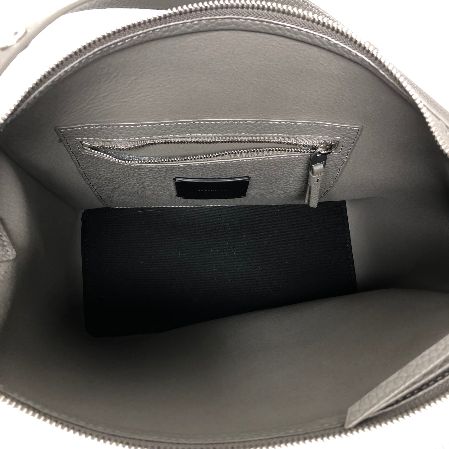 Crossbody Designer By All Saints Size: Medium