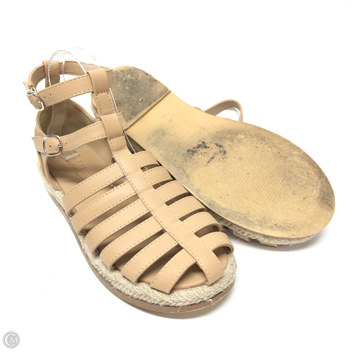 Sandals Flats By Clothes Mentor In Beige, Size: 8