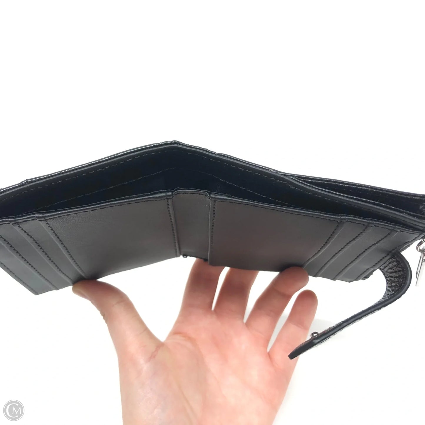 Wallet By Guess, Size: Small