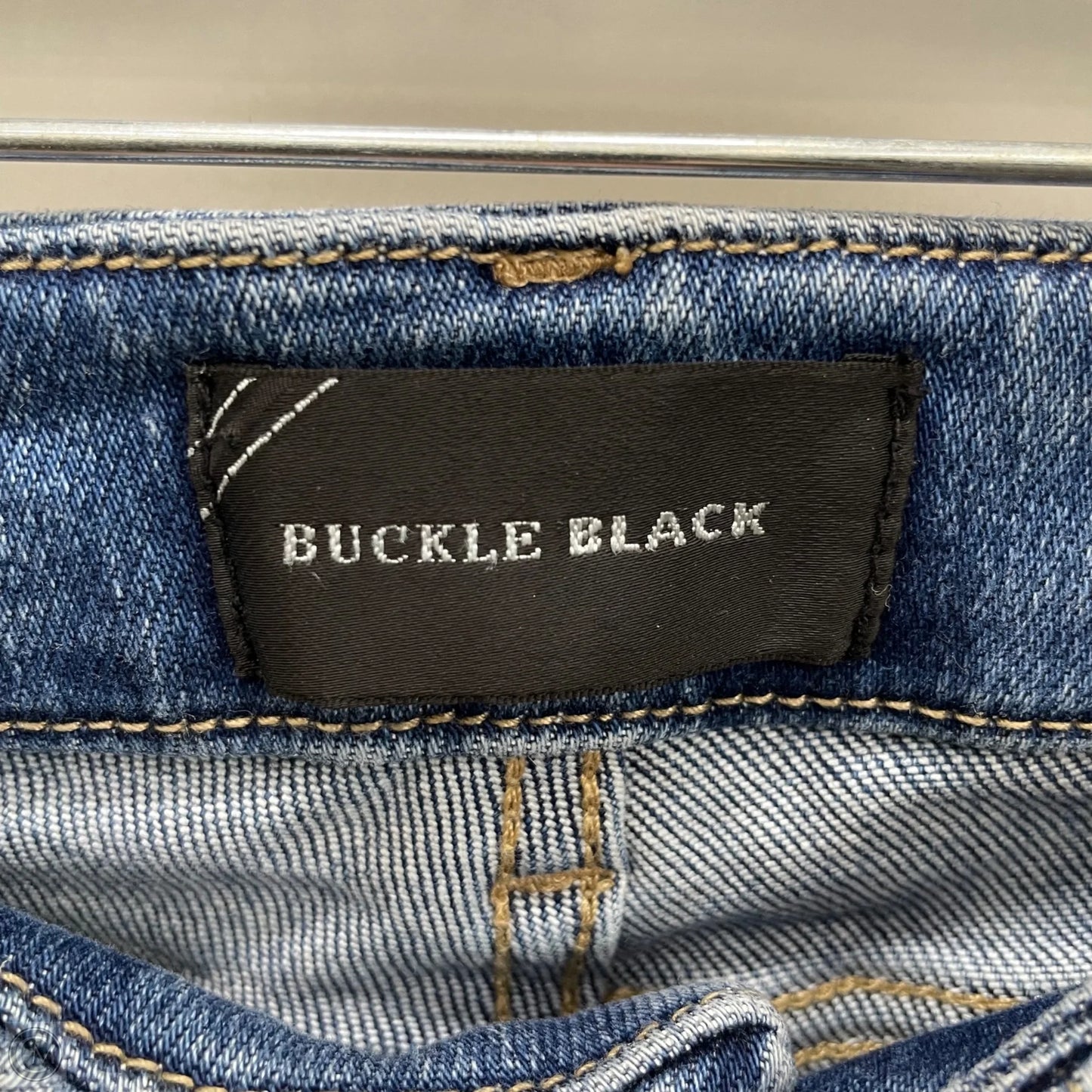 Jeans Flared By Buckle Black In Blue Denim, Size: 0