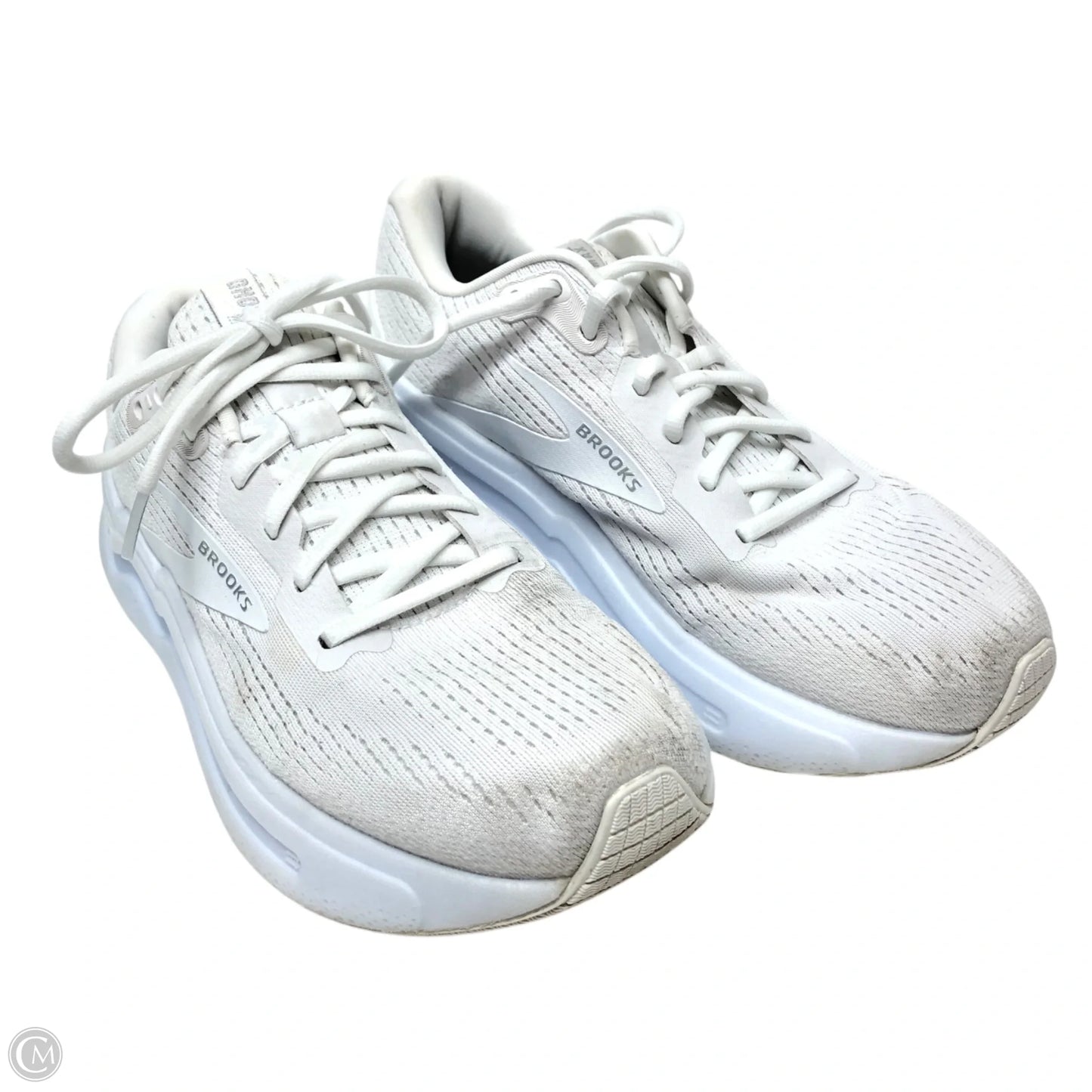 Shoes Athletic By Brooks In White, Size: 9