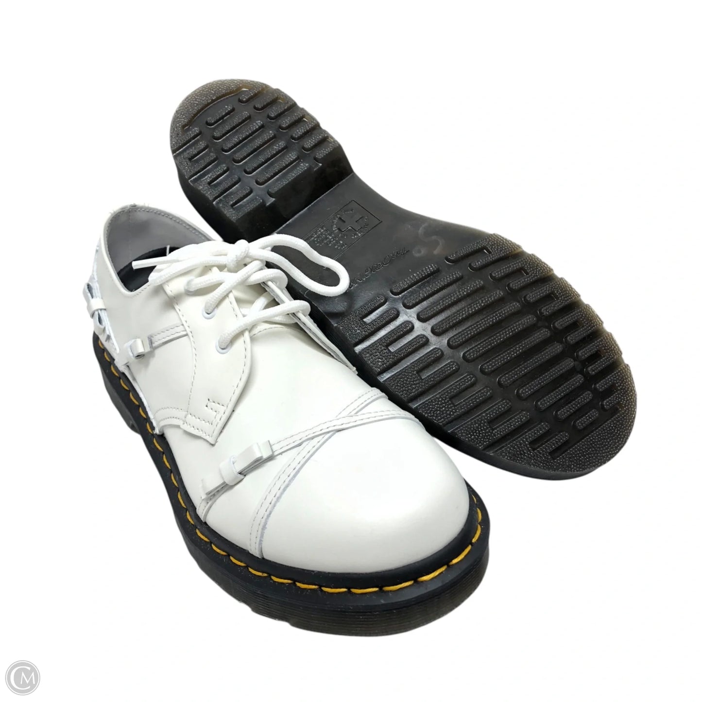 Shoes Sneakers By Dr Martens In White, Size: 9