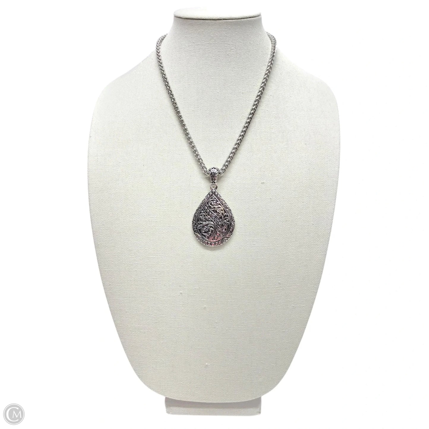 Necklace Pendant By Clothes Mentor