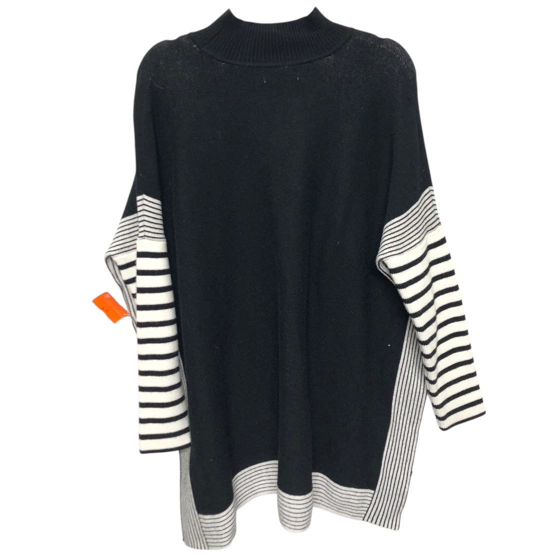 Sweater By Zenana Outfitters In Black & White, Size:Xs