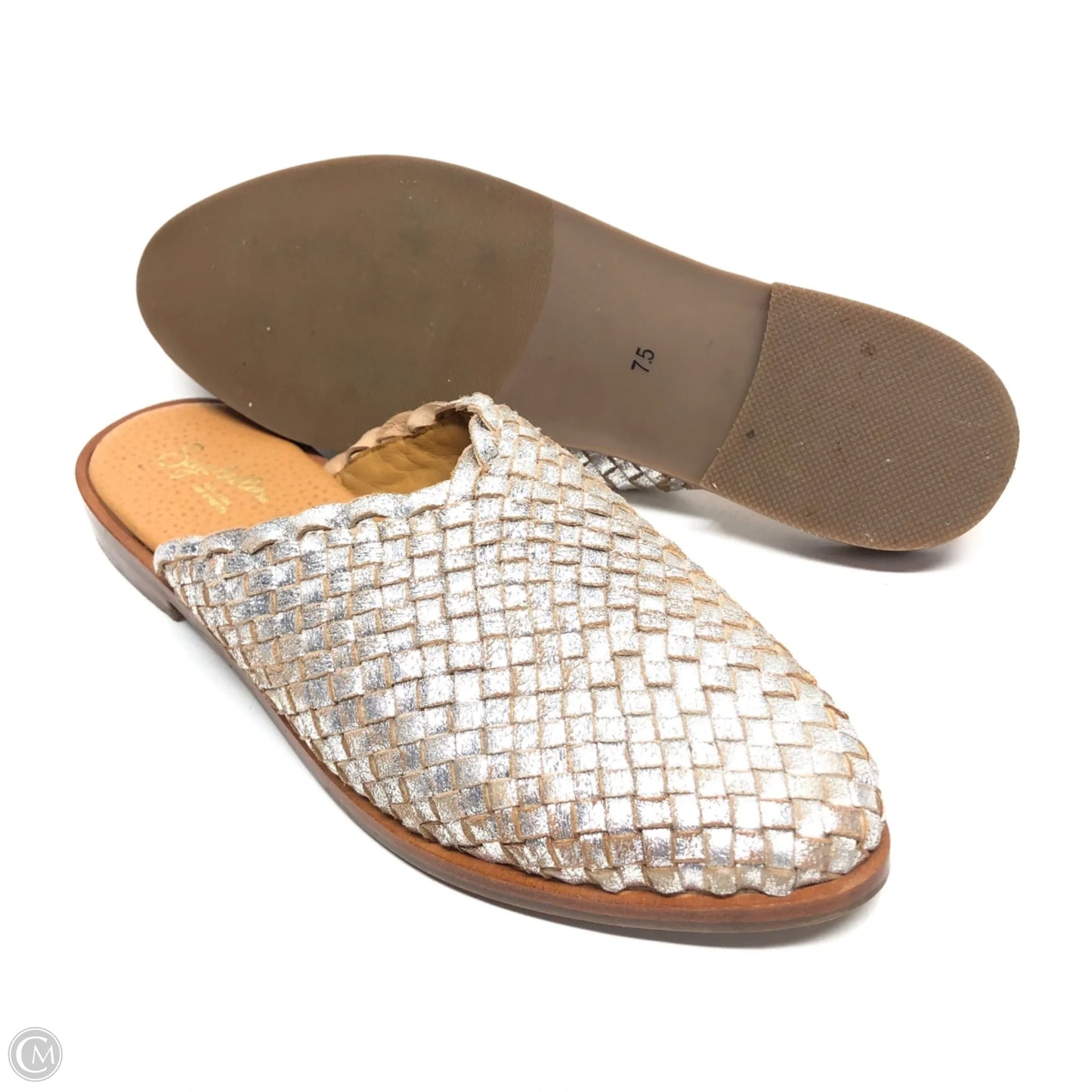 Shoes Flats By Seychelles In Silver & Tan, Size: 7.5