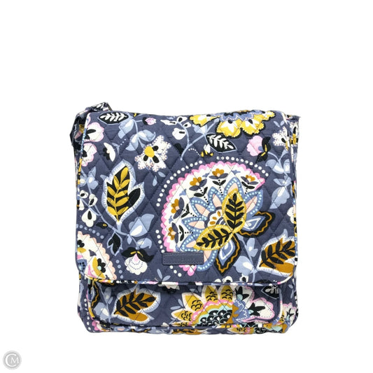 Handbag By Vera Bradley, Size: Medium