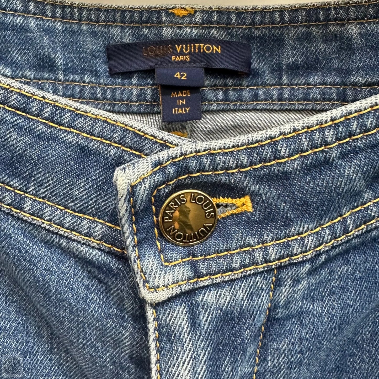 Jeans Luxury Designer By Louis Vuitton In Blue Denim, Size: 10