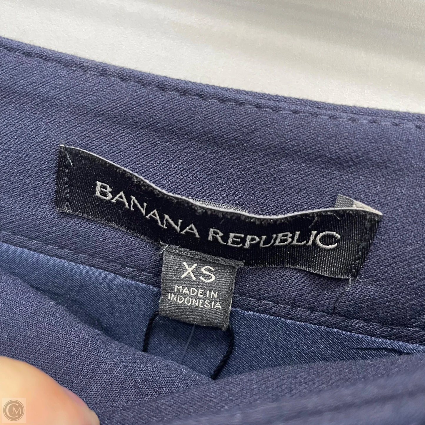 Skirt Midi By Banana Republic In Navy, Size: Xs