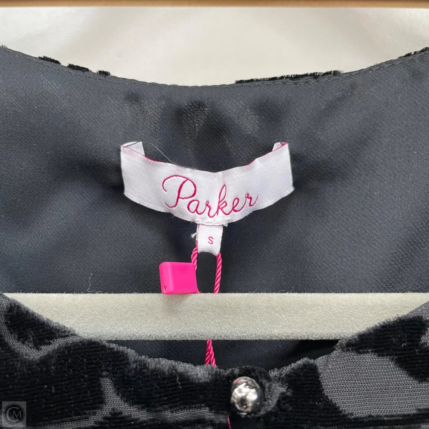 Dress Casual Short By Parker In Black, Size: S