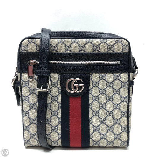 Crossbody Luxury Designer By Gucci, Size: Medium