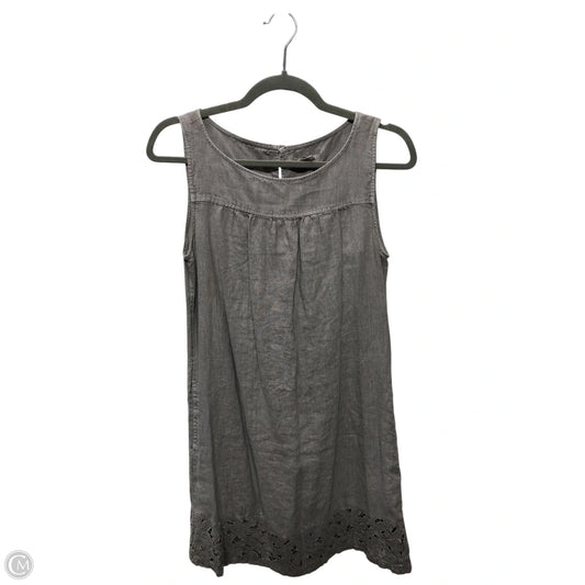 Dress Casual Short By Artisan Ny In Grey, Size: S