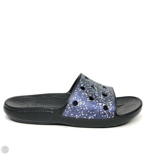 Sandals Sport By Crocs In Black & Blue, Size: 11