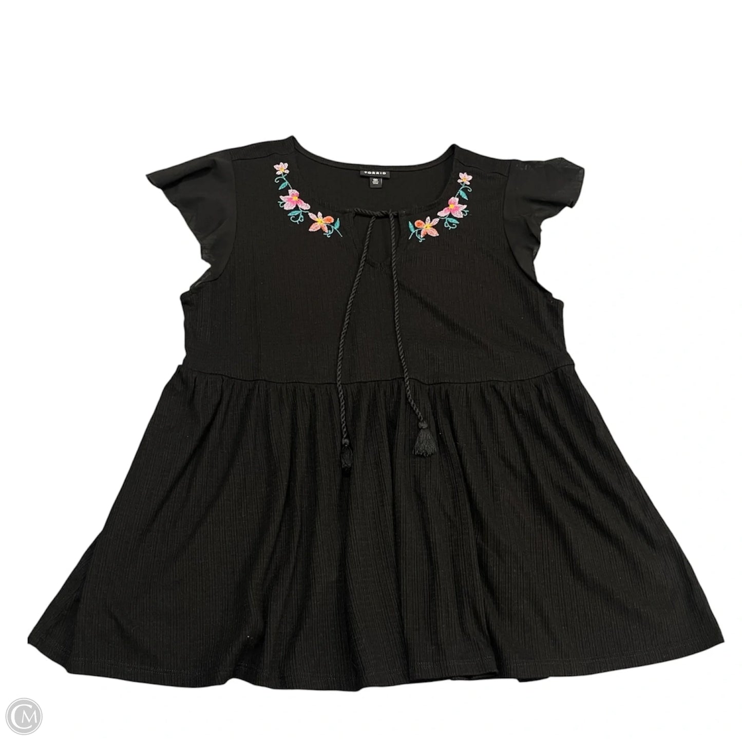 Top Short Sleeve By Torrid In Black, Size: M