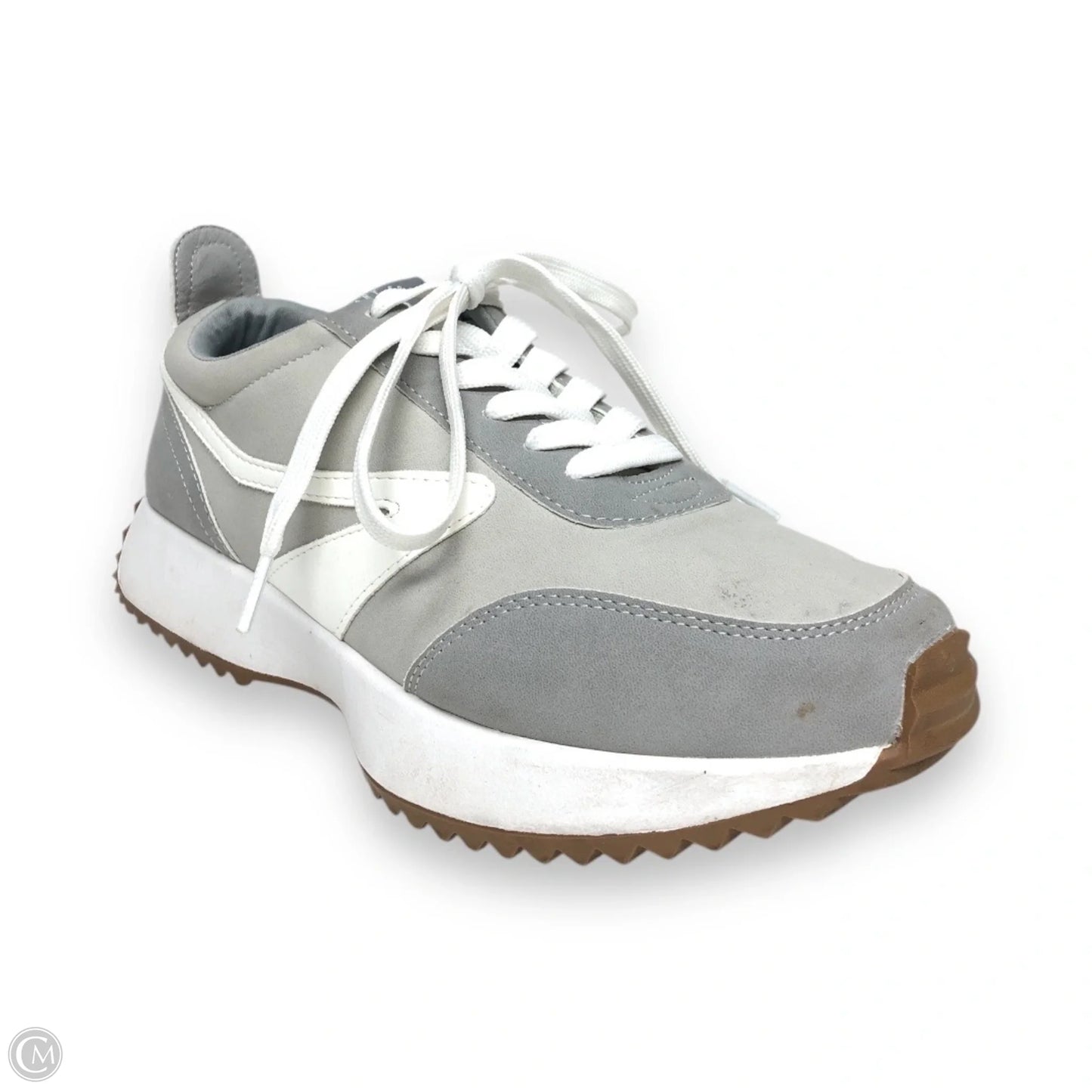 Shoes Athletic By Clothes Mentor In Grey & White, Size: 8