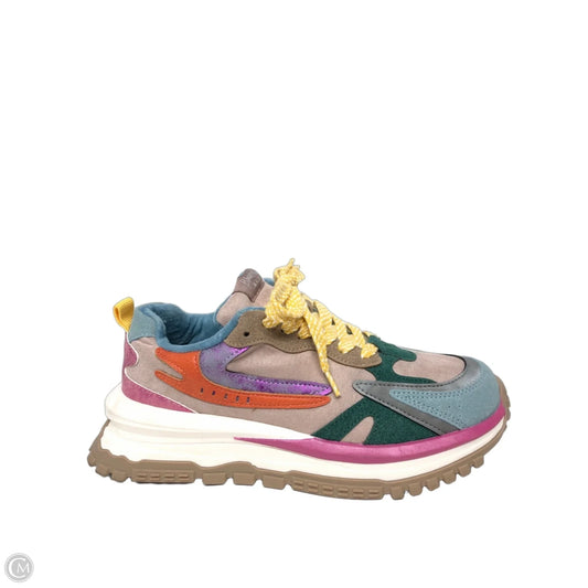 Shoes Athletic By Blowfish In Multi-colored, Size: 7.5
