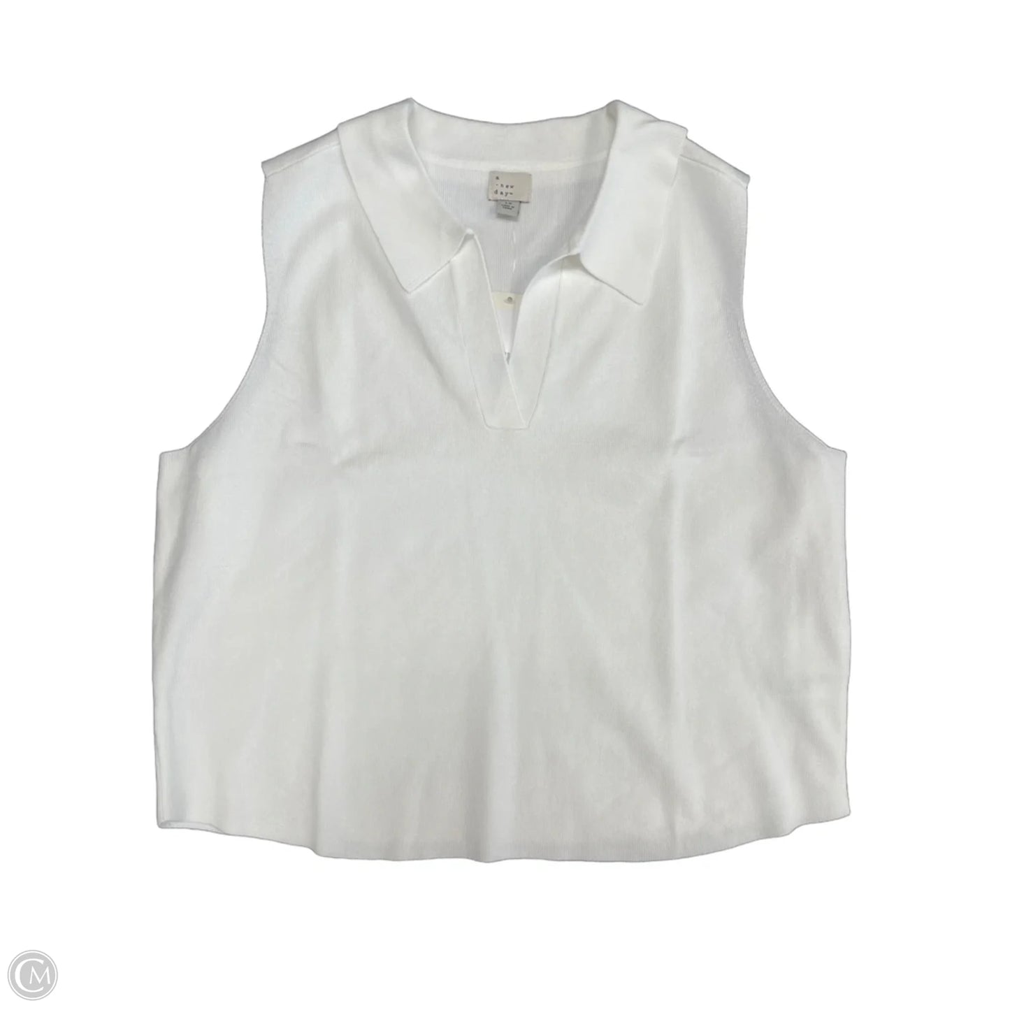 Top Sleeveless By A New Day In White, Size: 1x