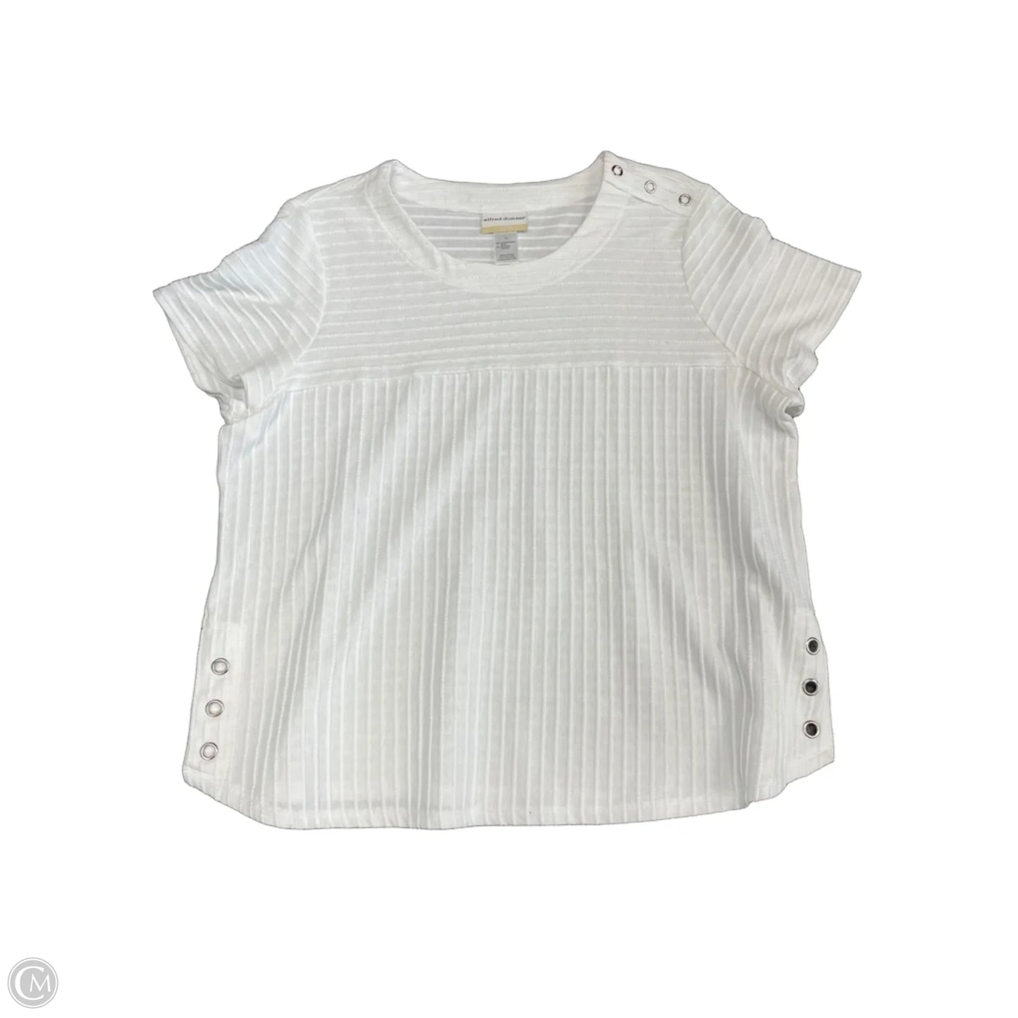 Top Short Sleeve By Alfred Dunner In White, Size: 1x
