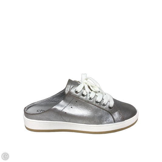 Shoes Sneakers By Chicos In Silver, Size: 8