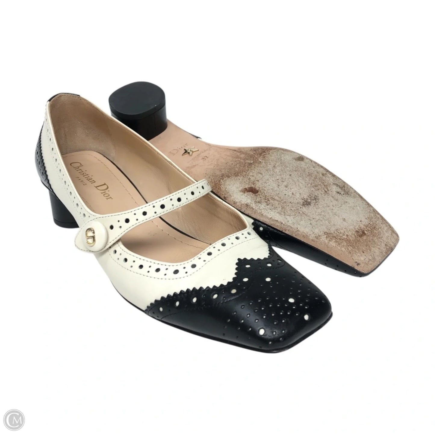 Shoes Luxury Designer By Dior In Black & Cream, Size: 6.5