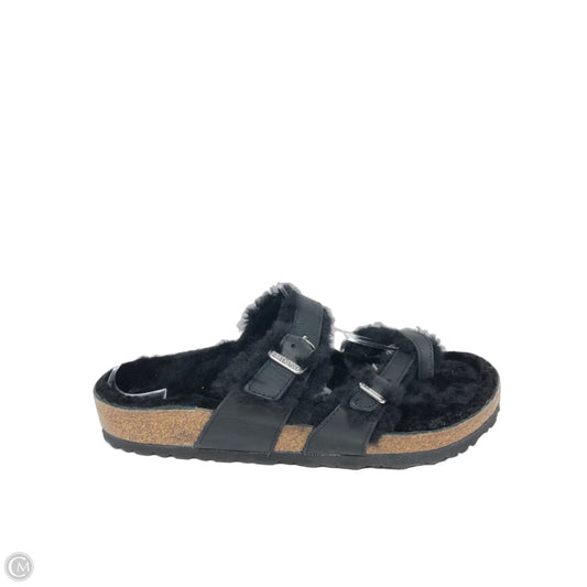 Sandals Flats By Birkenstock In Black, Size: 10