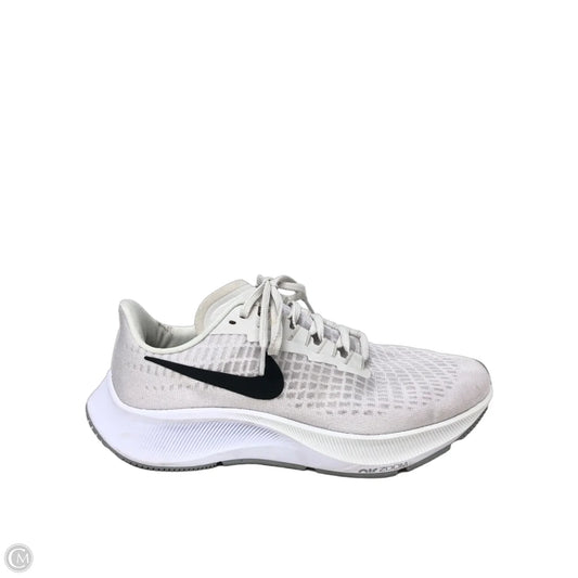 Shoes Athletic By Nike In White, Size: 7.5
