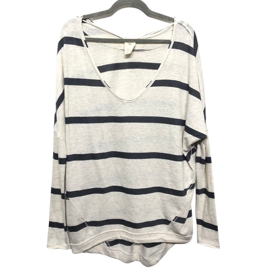 Top Long Sleeve By We The Free In Grey, Size: Xs