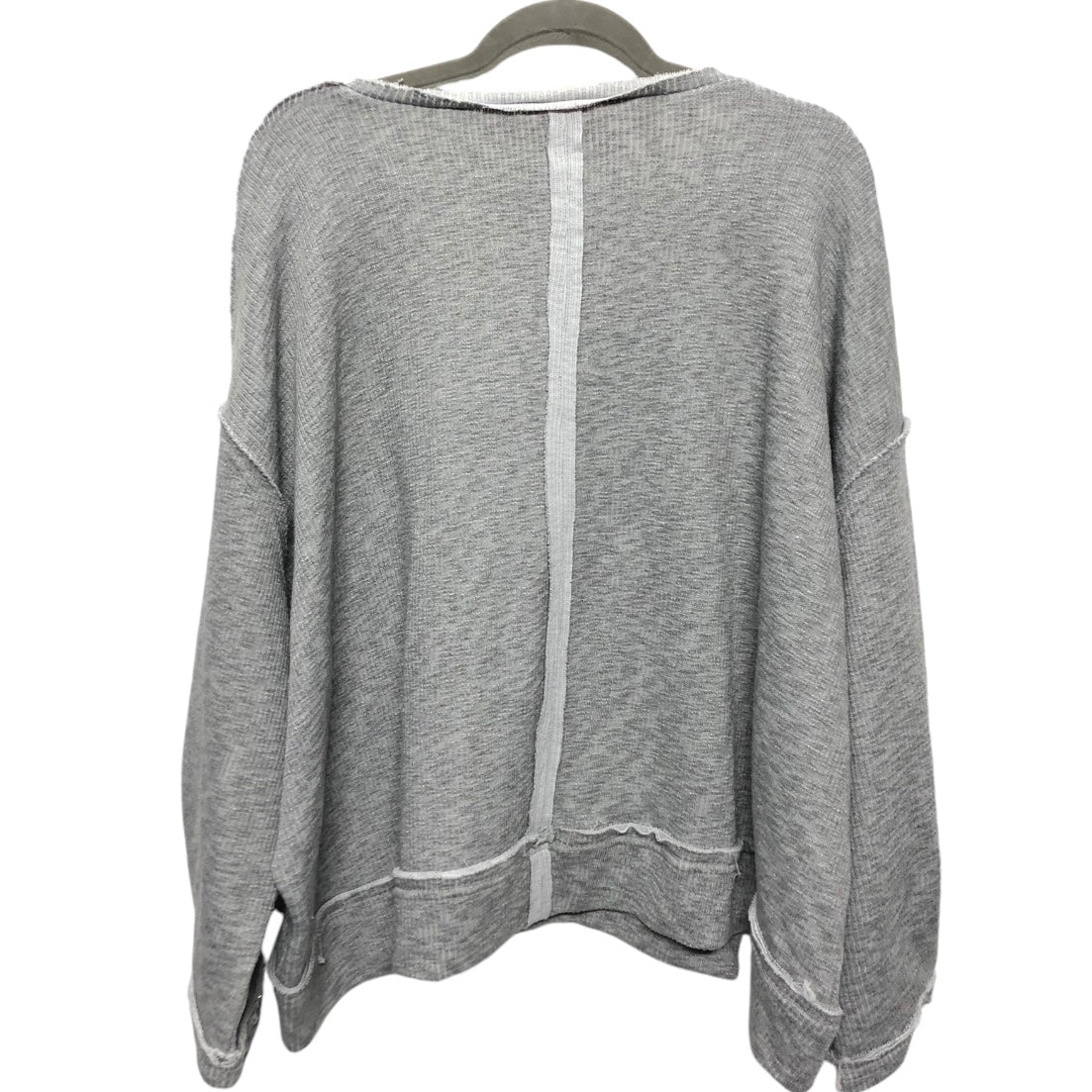 Top Long Sleeve By Pol In Grey, Size: M