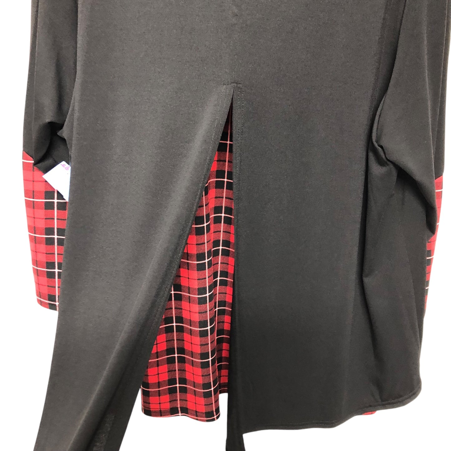 Tunic Long Sleeve By Calessa In Black & Red, Size: 2x