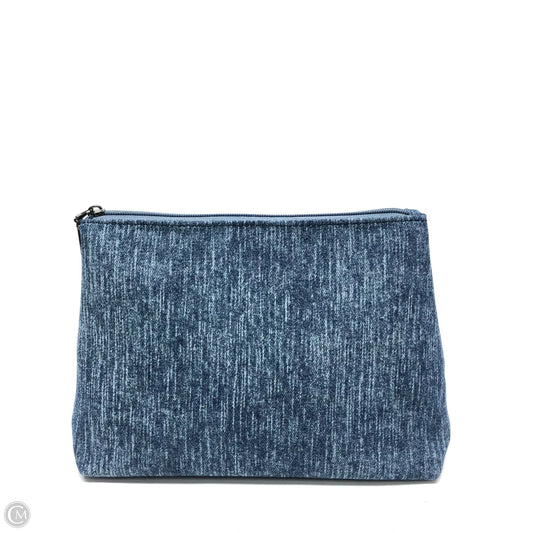 Clutch By Clothes Mentor, Size: Medium