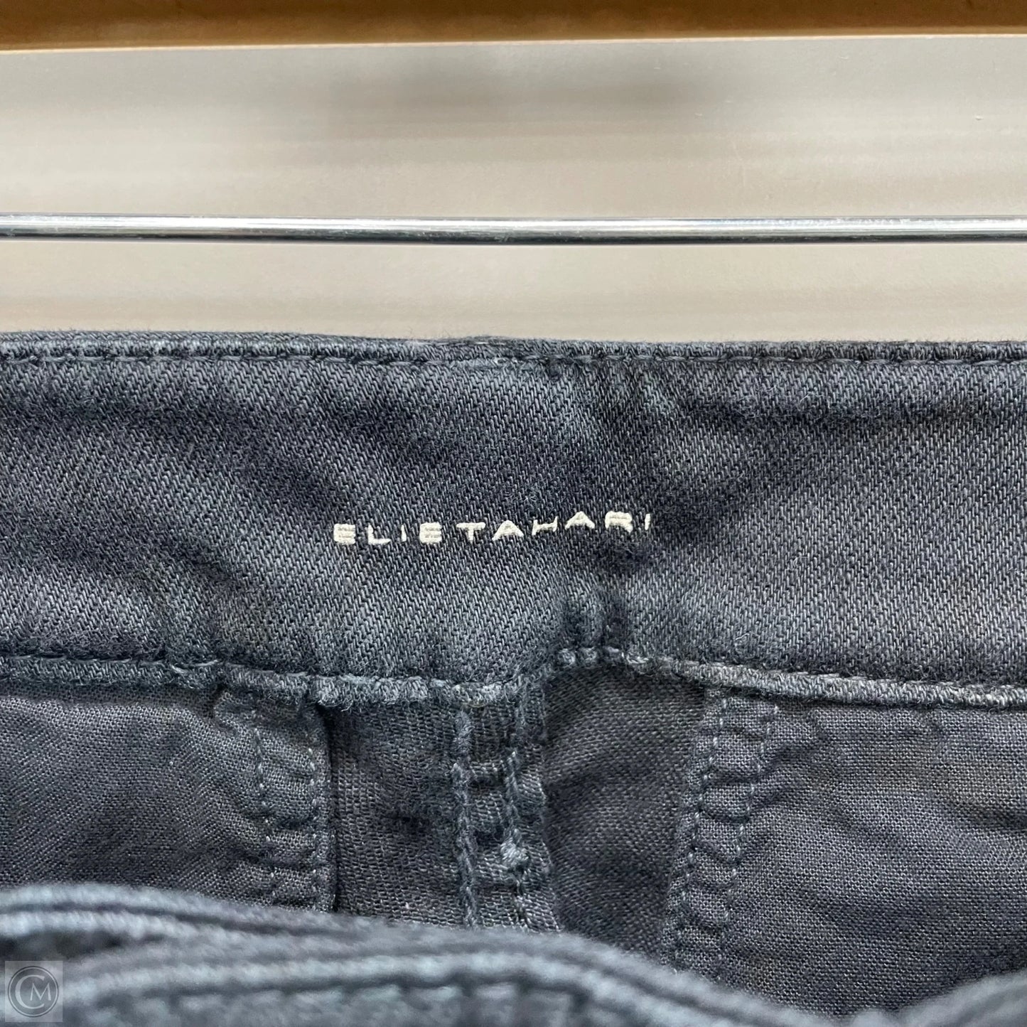 Jeans Cropped By Elie Tahari In Black Denim, Size: 4