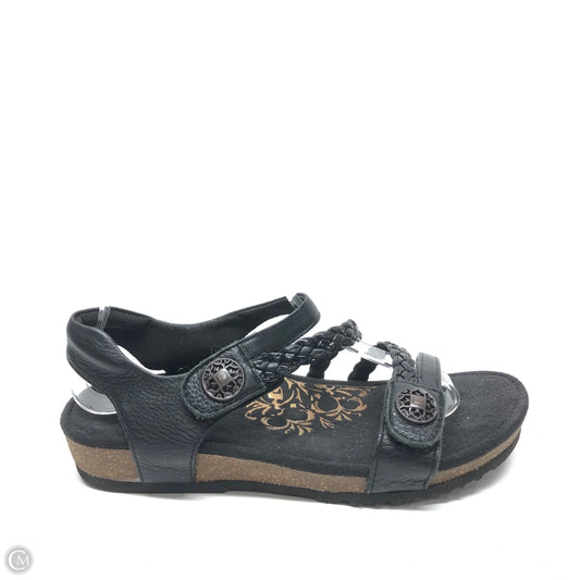Sandals Flats By Aetrex In Black, Size: 7