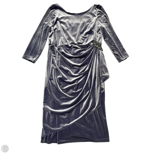 Dress Party Short By Oleg Cassini In Blue, Size: Xl