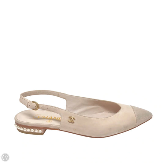 Shoes Luxury Designer By Chanel In Beige, Size: 6.5