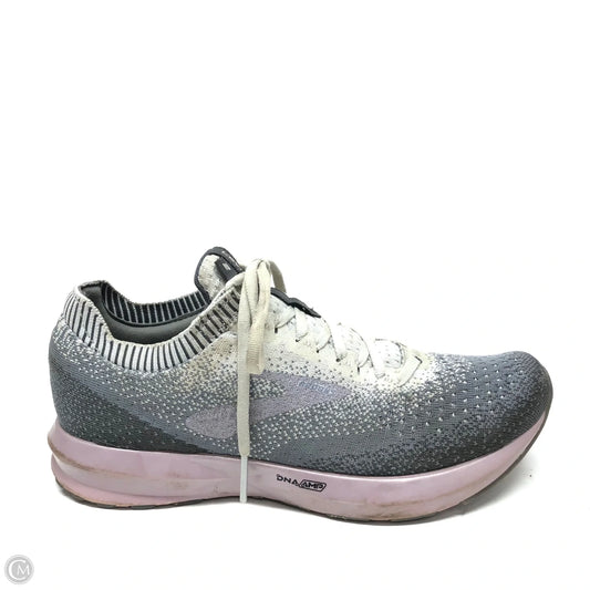 Shoes Athletic By Brooks In Grey & Pink, Size: 9.5