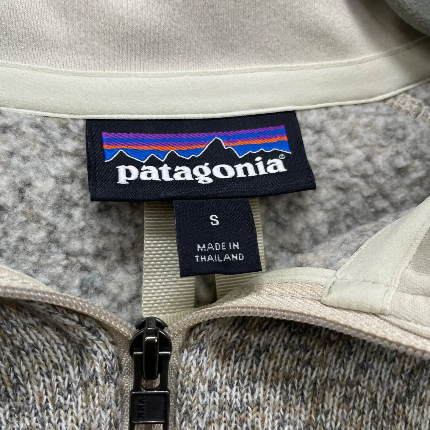 Jacket Fleece By Patagonia In Beige, Size: S