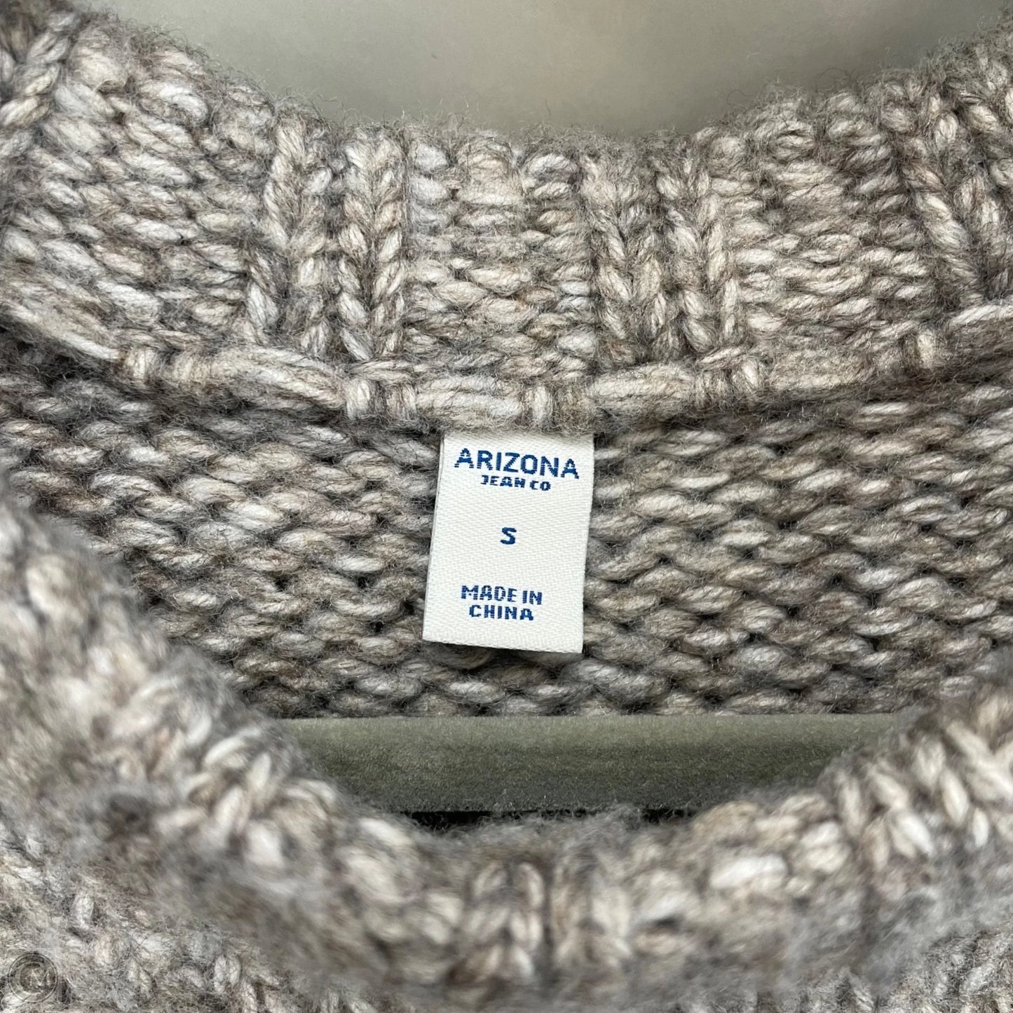 Sweater By Arizona In Grey, Size: S