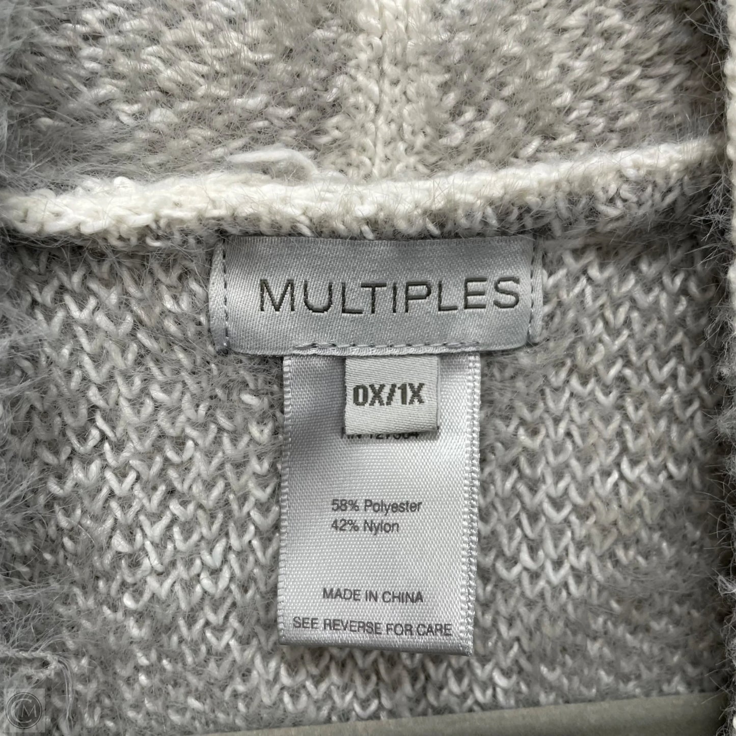 Sweater Cardigan By Multiples In Grey & White, Size: 1x