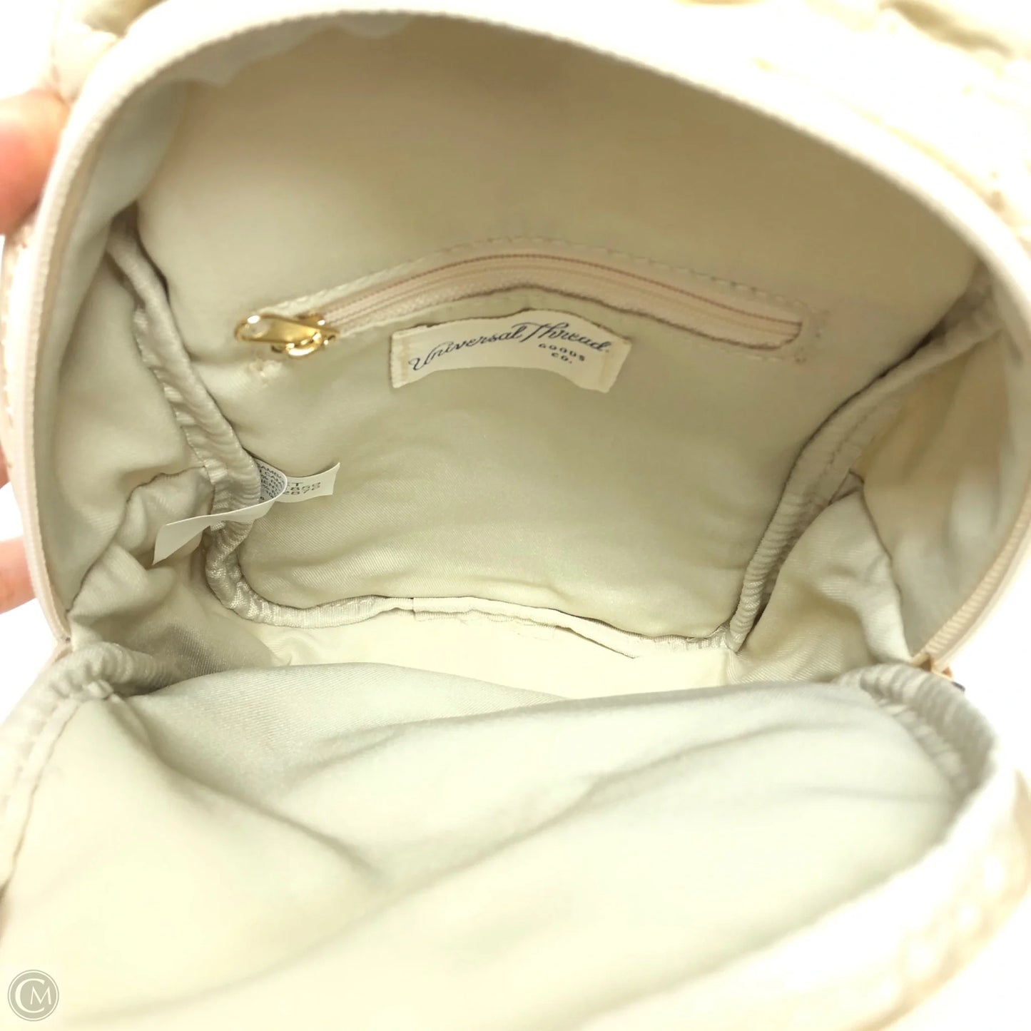 Crossbody By Universal Thread, Size: Medium