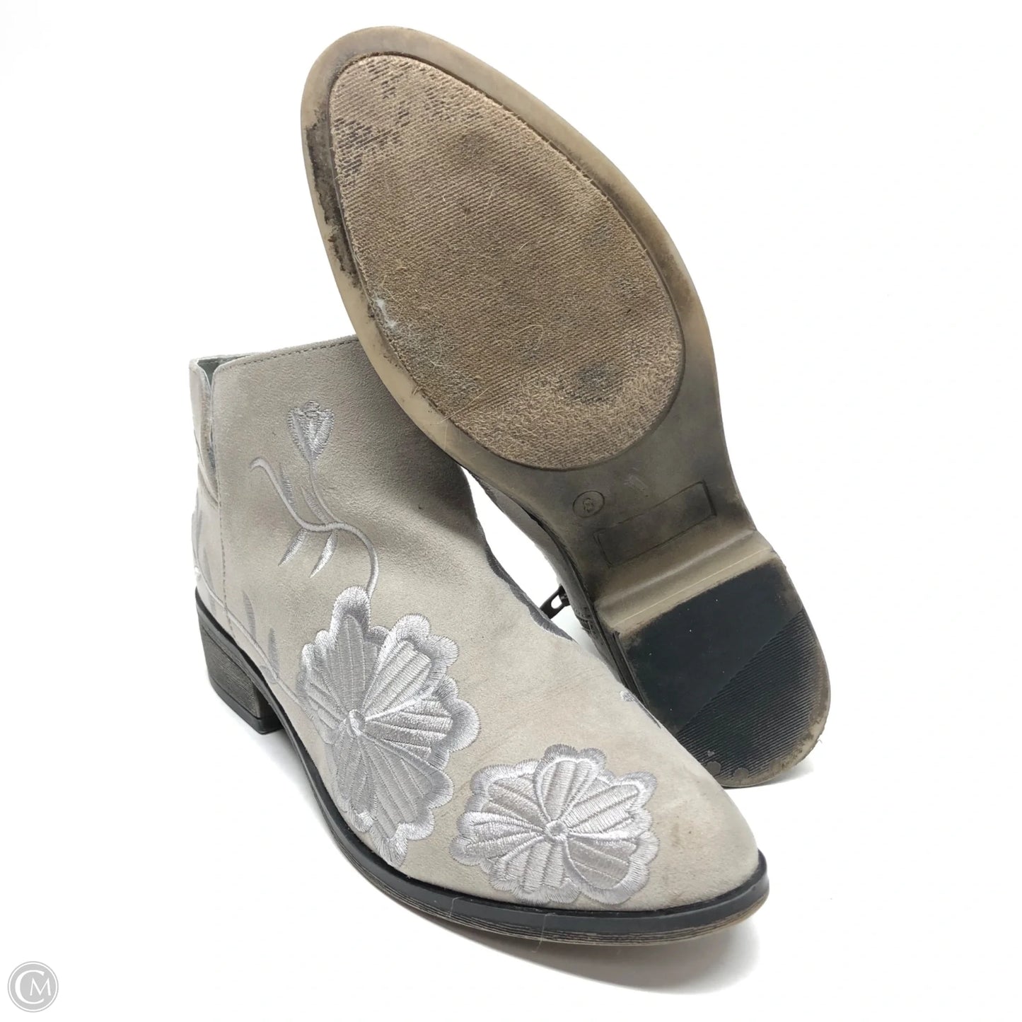 Boots Ankle Heels By Clothes Mentor In Grey, Size: 8