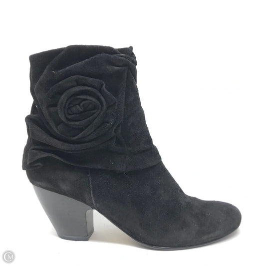 Boots Ankle Heels By Vaneli In Black, Size: 7