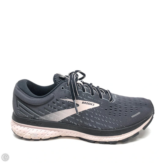Shoes Athletic By Brooks In Grey, Size: 9