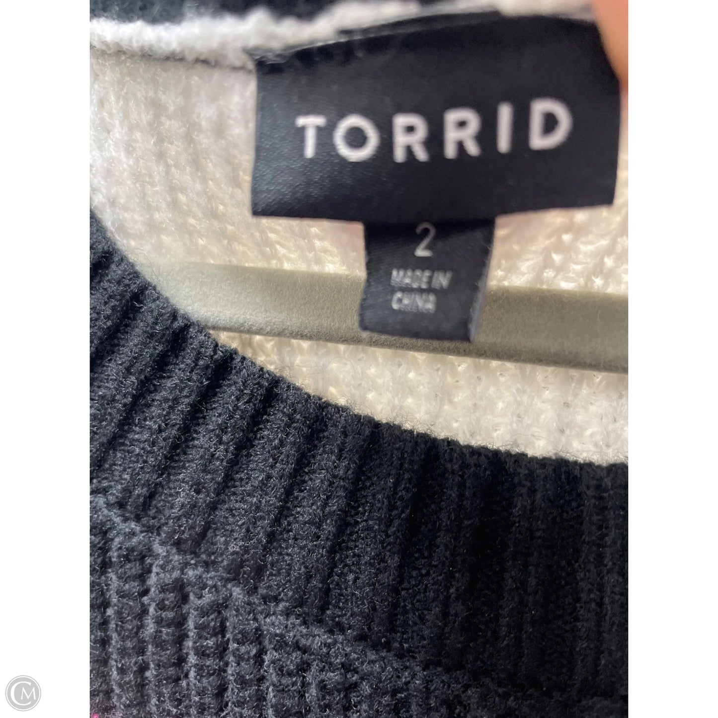 Sweater By Torrid In Black & White, Size: 2x
