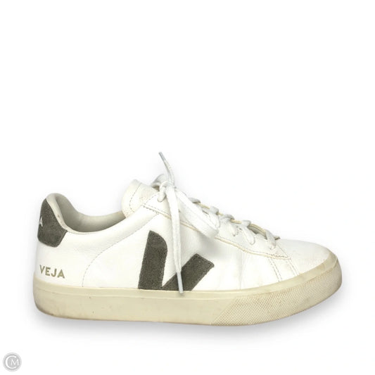 Shoes Sneakers By Veja In White, Size: 10