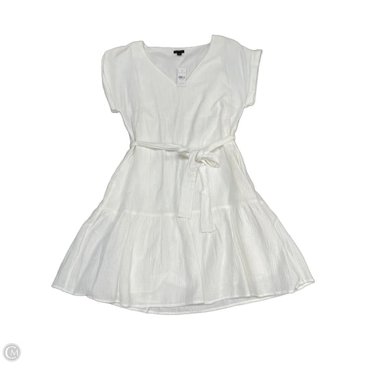 Dress Casual Short By Ann Taylor In White, Size: S