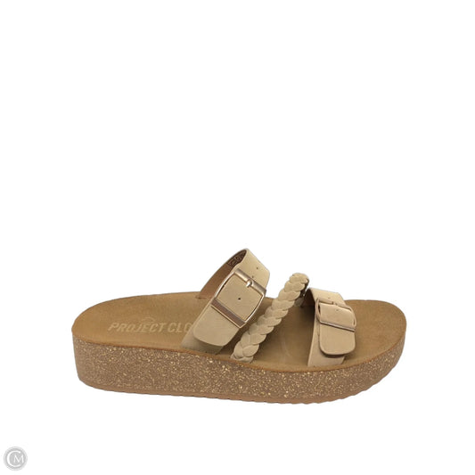 Sandals Flats By Cmc In Beige, Size: 8.5