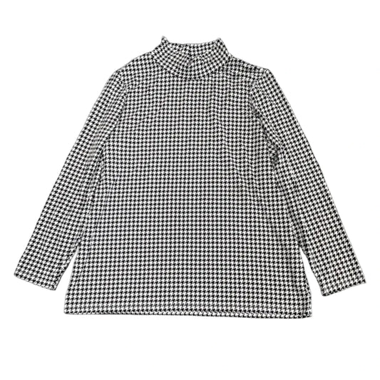 Top Long Sleeve By Chicos In Black & White, Size: Xl