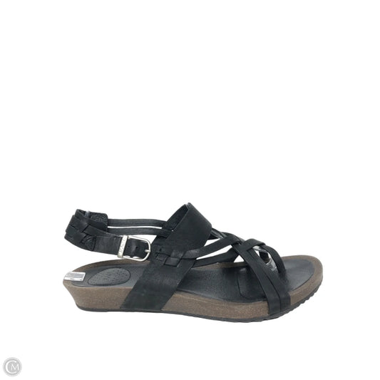 Sandals Flats By Teva In Black, Size: 10